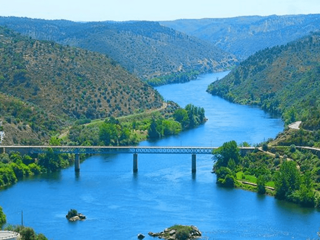 Canoagem em Belver e Caminhada Passadiço Alamal